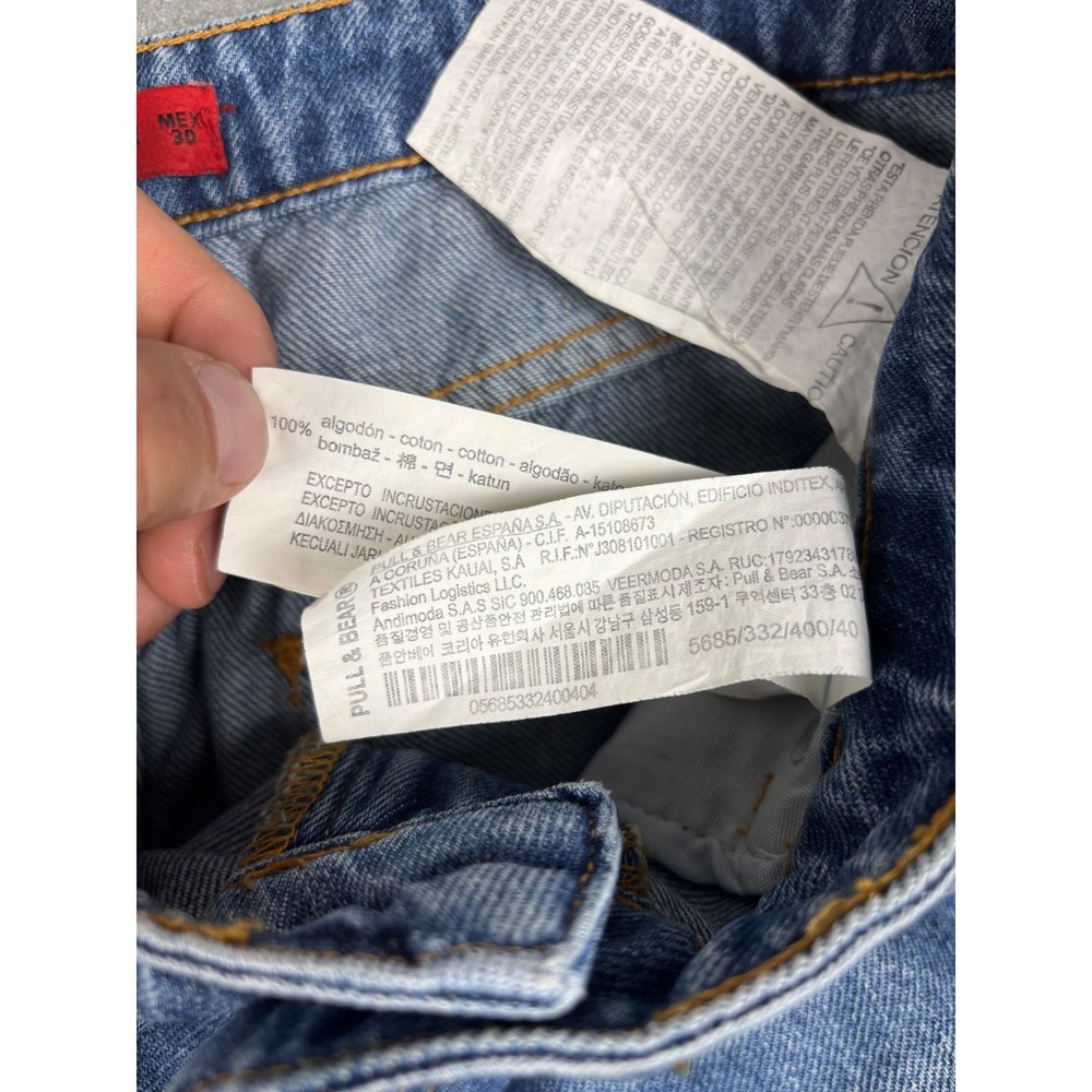 Pull & Bear Mom Jeans Embroidered Distressed Blue Size 30‎ Medium Wash - Picture 12 of 15
